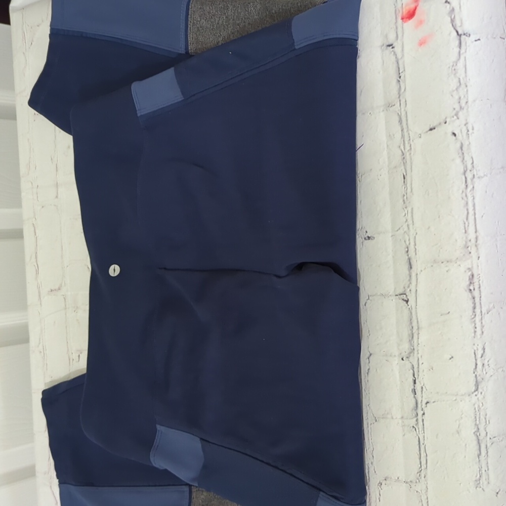 Avia Performance Navy Blue Gray Flex Tech Large Capri Leggings W Side Pockets - Picture 2 of 7